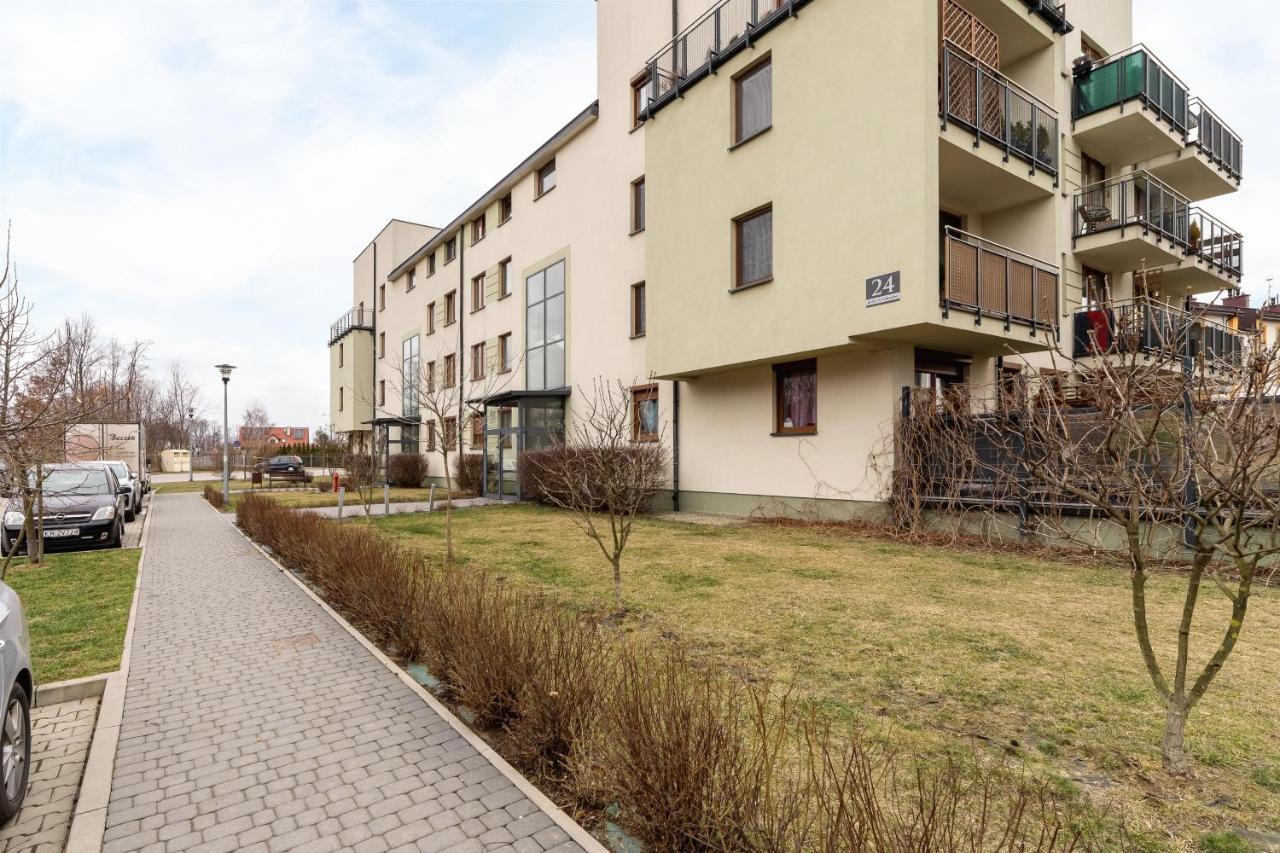Apartments Cracow Czeczow By Renters Krakkó Kültér fotó